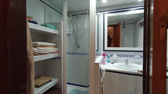 SE VENDE PISO EN ZOCO — 23