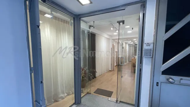 Local comercial en alquiler en el centro de Granollers! - foto 3