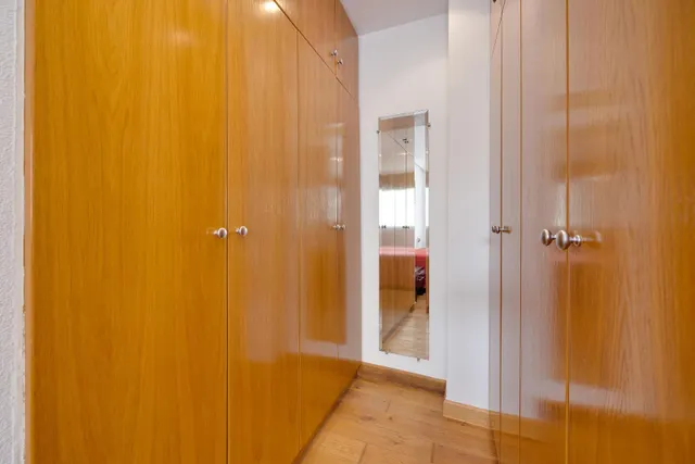 Exclusivo ático de 3 dormitorios en el centro de Torrevieja — 31