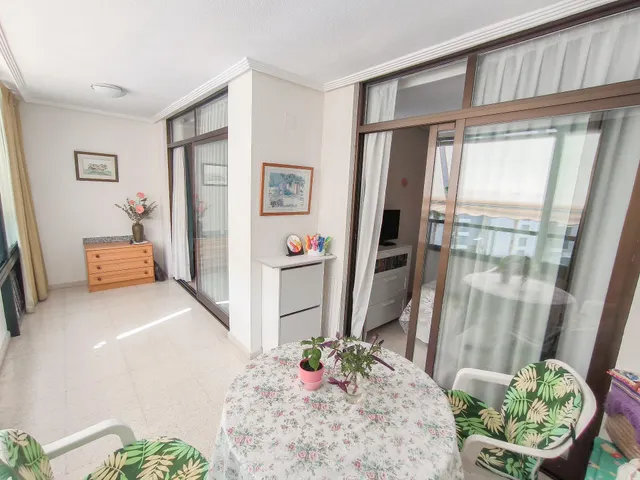 Apartamento para entrar a vivir, con parking y piscina. Zona Av Europa - Pza Triangular www.inmobiliarialesdune.com — 6