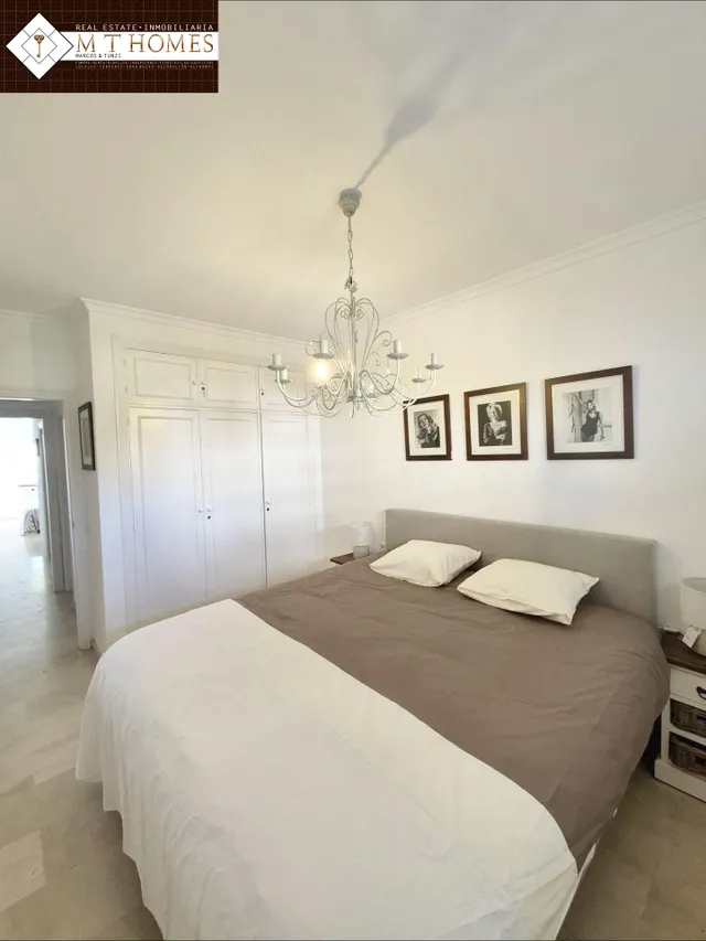 PISO JUNTO AL MAR CON VISTAS TOTALMENTE RENOVADO — 20