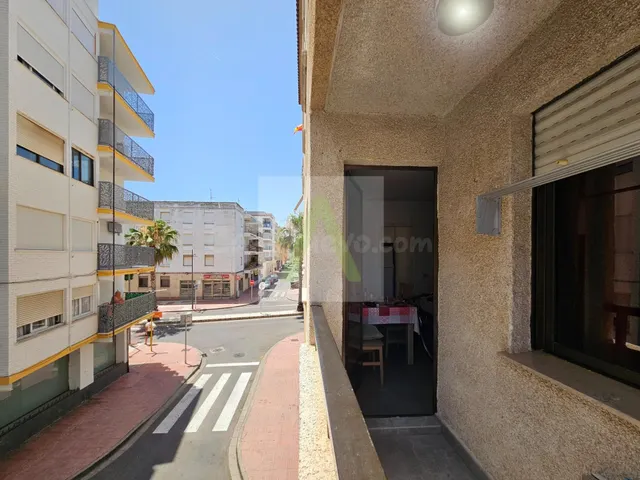 Coqueto piso en el corazón de Oropesa - foto 4