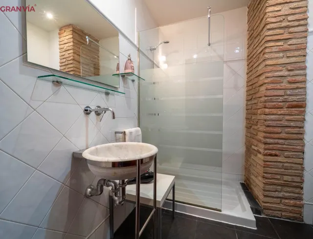 Preciosa casa a la venta en Sojuela — 26