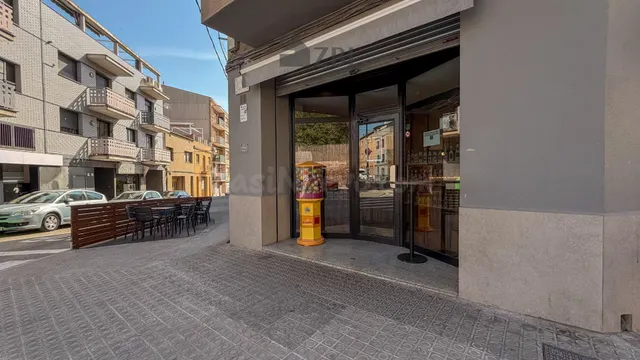 LOCAL REFORMADO EN SANT JOAN DE VILATORRADA