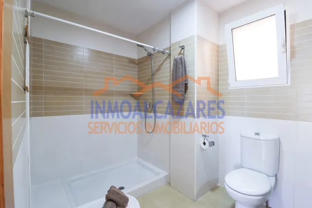 Centrico apartamento de 2 dormitorios, 1 baño y cochera privada. en torre pacheco, Murcia. — 22