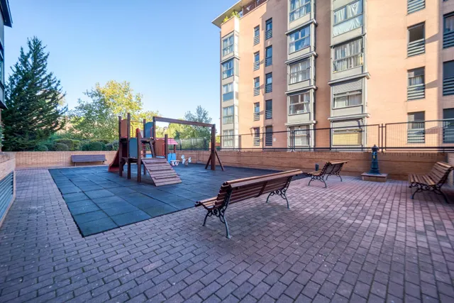 Piso 2 habitaciones 88m² en venta - Rejas — 27