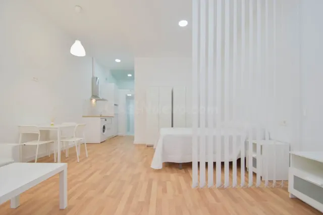 LOCAL PARA CAMBIO DE USO A VIVIENDA CON EL NUEVO P.G.O.U. AT