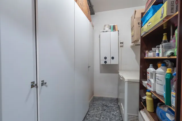 Se vende exclusiva vivienda en Alfacar – Cuesta de Víznar con extension de terreno rústico de 6.000m2 — 38