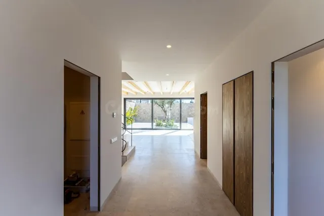Casa de obra nueva con piscina y garaje en Ses Salines - foto 3