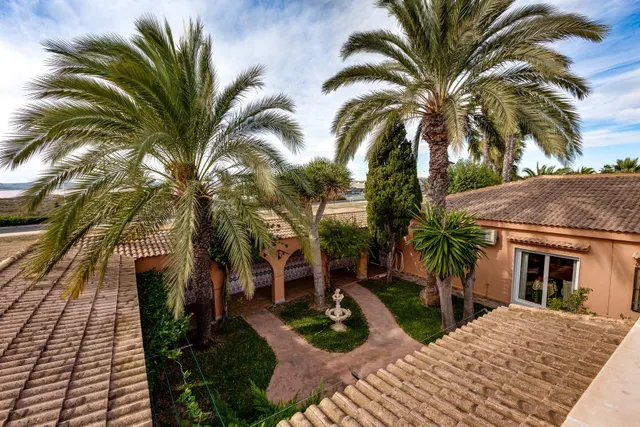 En Venta Villa de Lujo en San Luis Torrevieja — 45