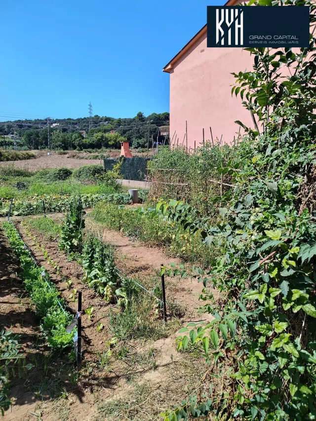 TERRENO EN MONTFULLA — 9