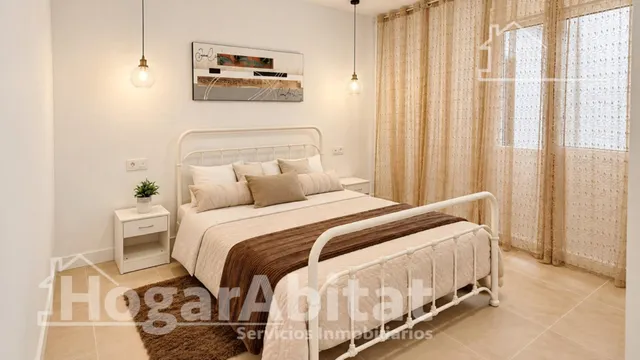Luz, amplitud y excelentes calidades en esta moderna planta baja reformada con terraza — 15