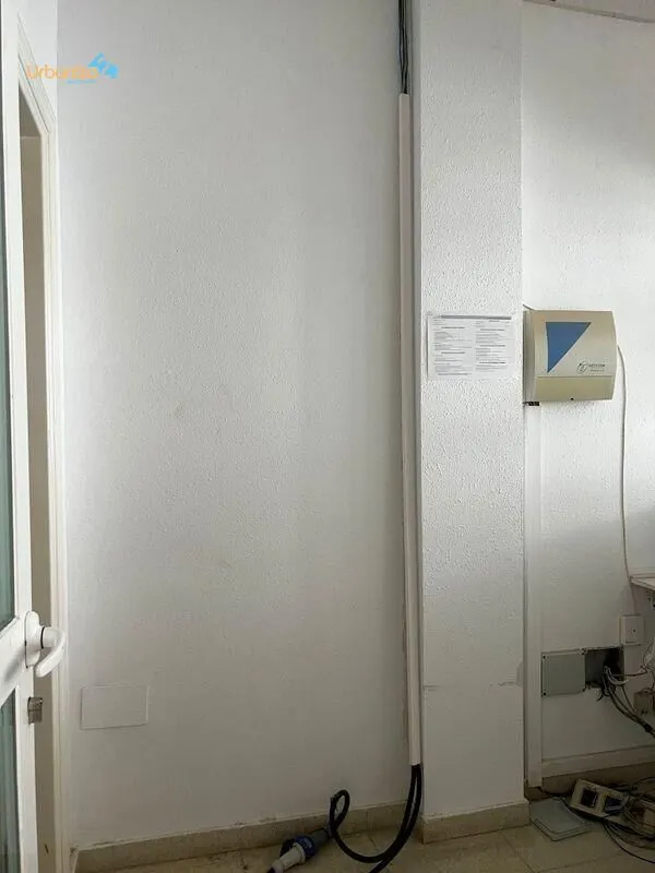 LOCAL ACONDICIONADO EN BARRIADA DE LLERA CON MUCHAS POSIBILIDADES — 22
