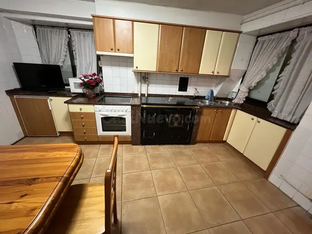 PRECIOSA CASA EN NOCEDA DEL BIERZO - foto 4