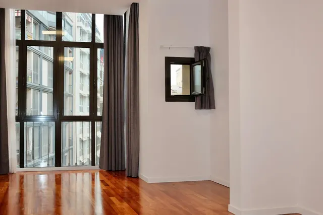 Moderno piso reformado en venta situado en pleno corazón de l'Eixample — 35