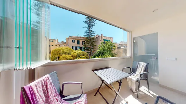 Elegante piso de diseño con terraza en el centro histórico d - foto 2