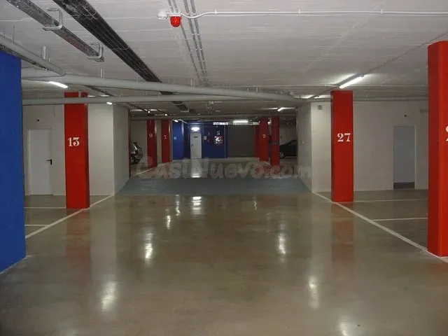 Alquiler de garaje en Calle Llinars 33 Cardedeu - foto 2