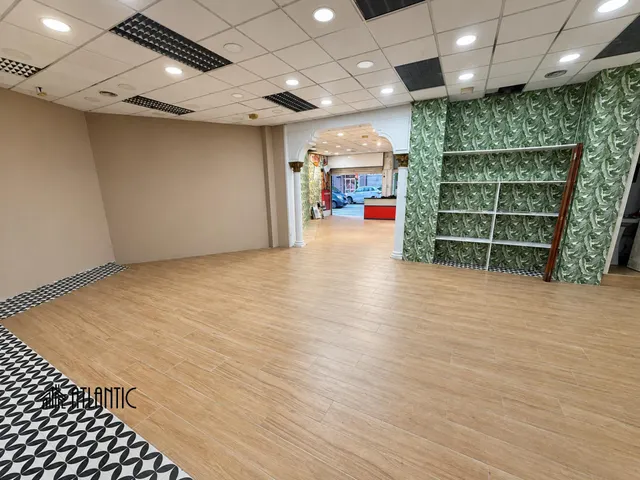 Local comercial 185m² en alquiler - Travesia de Vigo — 12