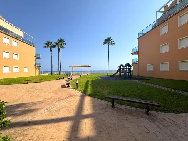 FANTASTICO APARTAMENTO CON VISTAS AL MAR — 4