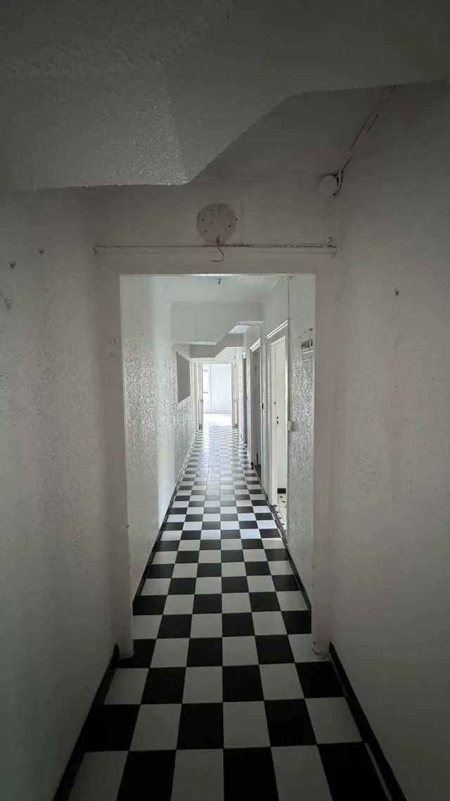 PRIMER PISO DE 146 M. ÚTILES EN LA ZONA MÁS CENTRICA DE TORRELAVEGA — 12