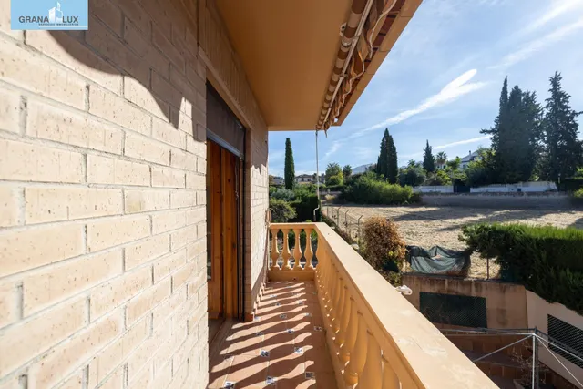 Estupendo chalet independiente en Cájar — 32