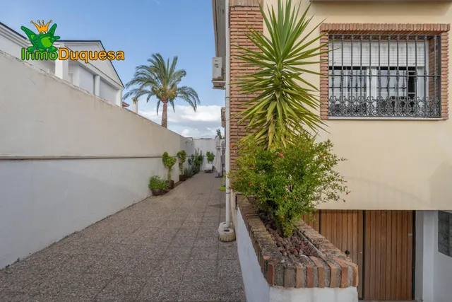 Casa pareada con 4 dormitorios en Otura. — 19