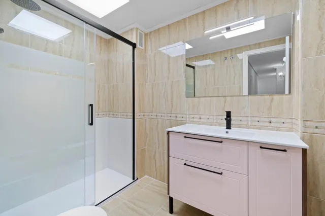 Amplio apartamento reformado en el corazón de Formentera del Segura — 14
