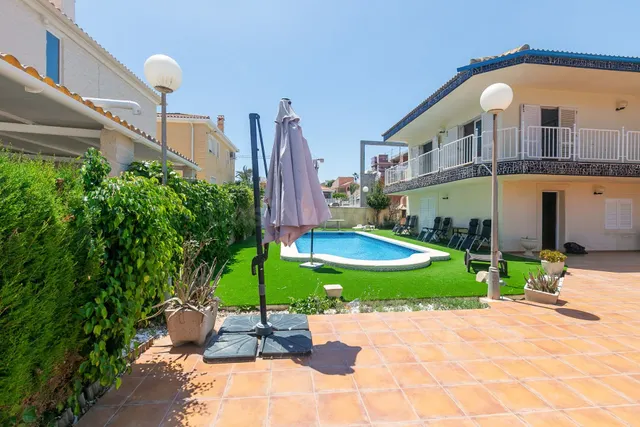 Villa 5 habitaciones 293m² en venta - La Zenia - foto 5