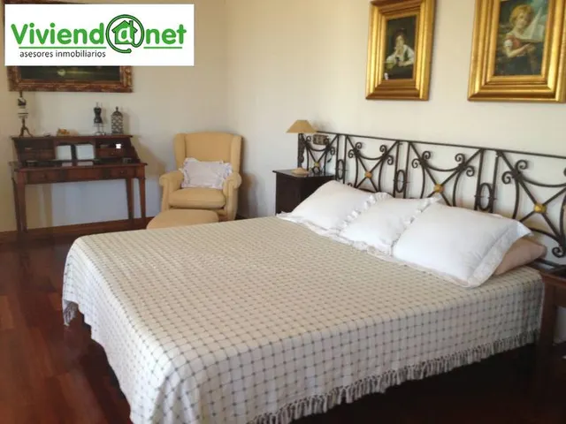 ESTUPENDO CHALET ZONA PERLETA — 11