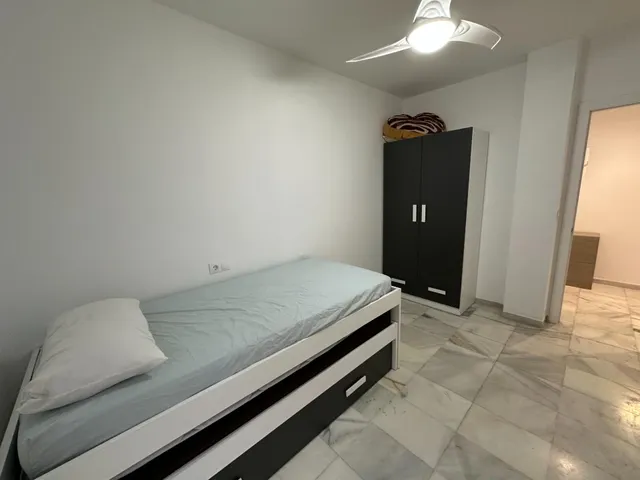 Fuengirola Centro - Apartamento Reformado 2 Dormitorios Sin Ascensor — 10