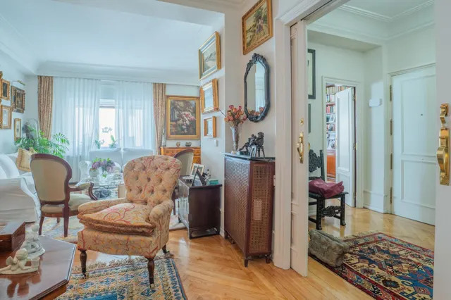 Piso exterior en venta en Goya — 7