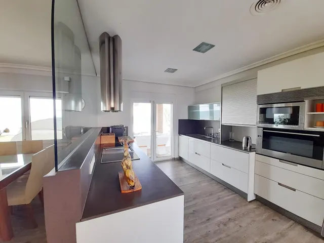Moderna villa en primerísima línea de playa — 19