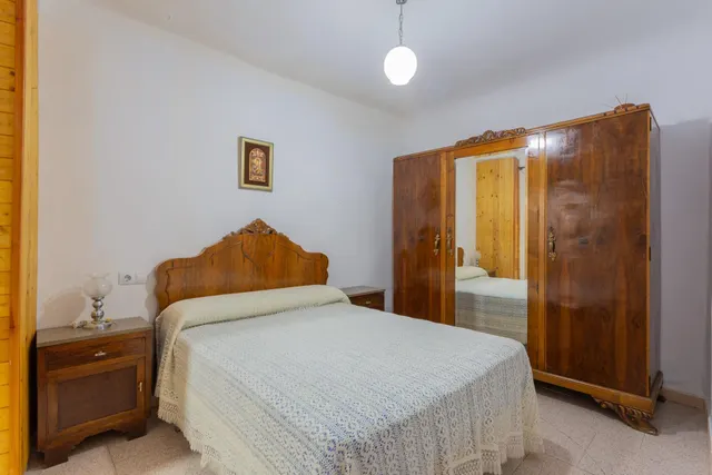 Bonita casa de pueblo en Montejicar — 7