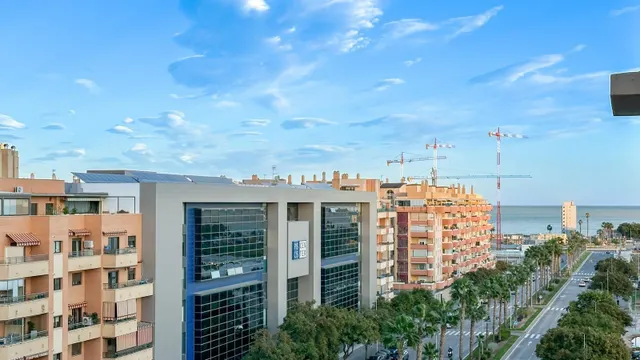 ÁTICO CON SOLÁRIUM EN AVDA. IMPERIO ARGENTINA. MÁLAGA — 30