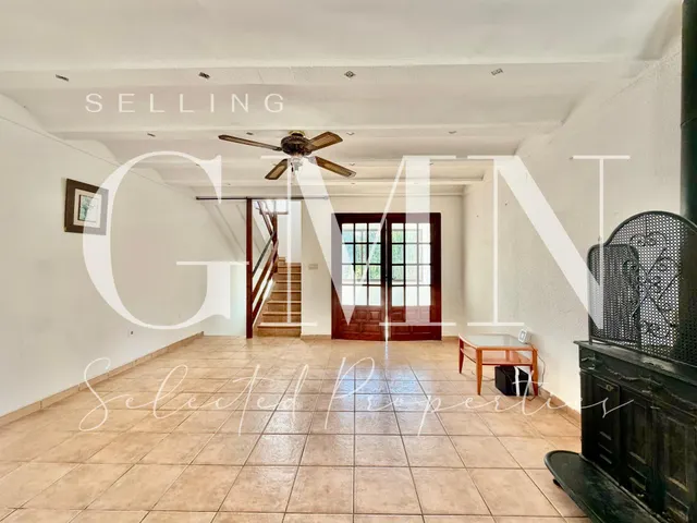 EXCELENTE VILLA EN ESQUINA EN ALBIR | MÁS PRIVACIDAD, LUZ Y GRAN POTENCIAL — 29