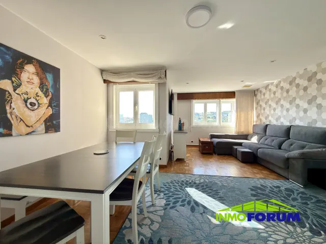 Preciosa vivienda en A Coruña con TRES dormitorios, GARAJE y - foto 4