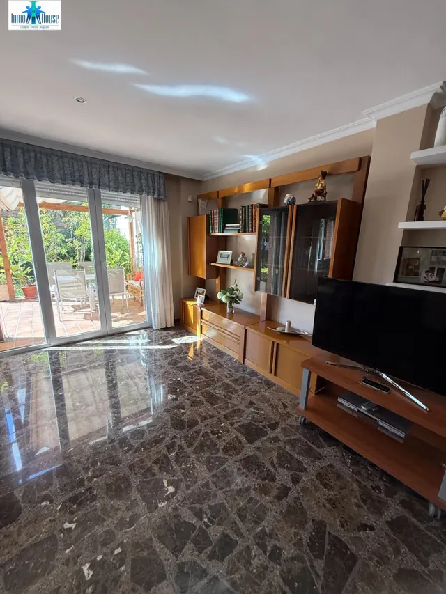 INMOHOUSE VENDE PAREADO — 8