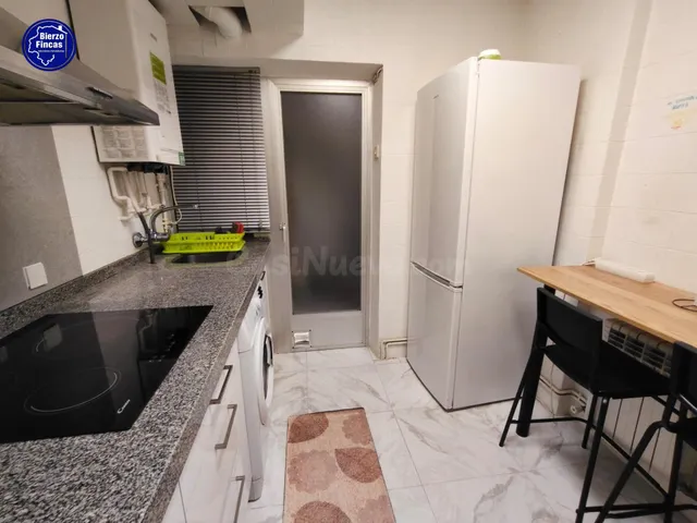 SE VENDE PISO EN LA PALOMERA, LEÓN - foto 3