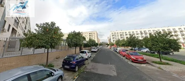 Venta piso en Sevilla + Garaje y Trastero - foto 2