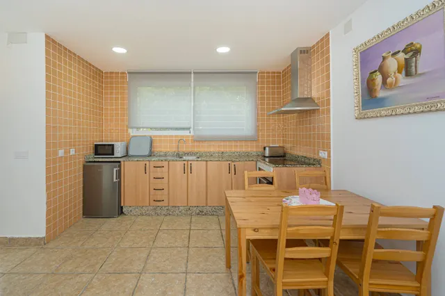 Propiedad con encanto en venta en Tossal Gros con tres villas, piscina privada y potencial infinito — 7