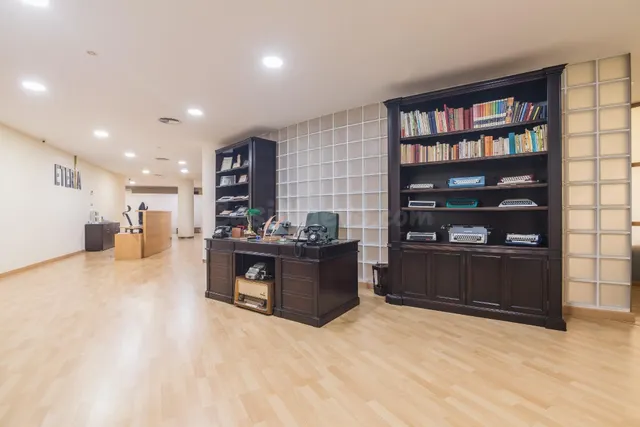 ¡MAGNÍFICAS Y ESPACIOSAS OFICINAS EN ELCHE! - foto 4