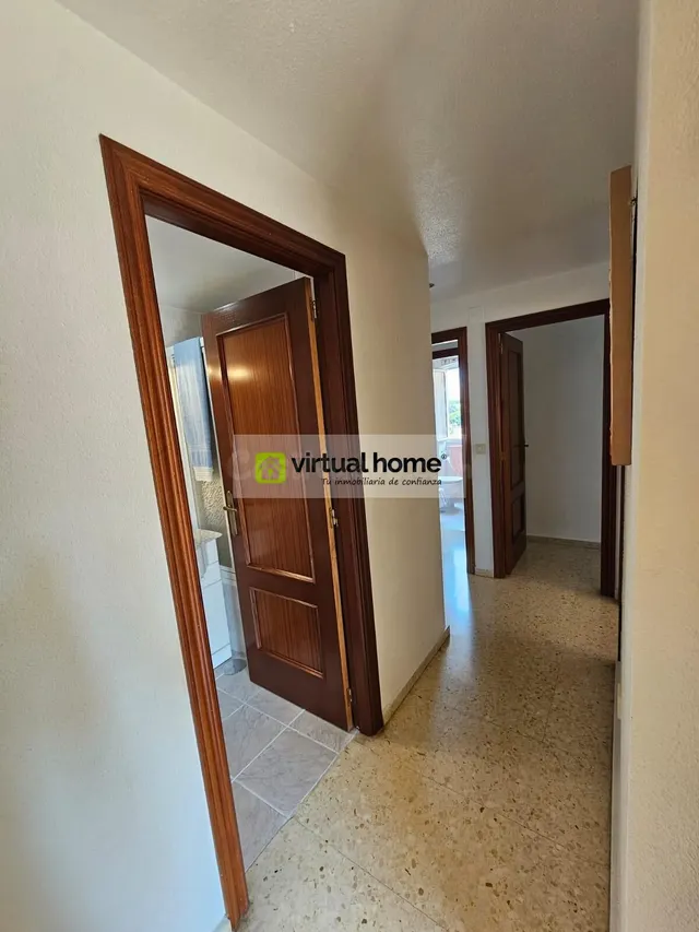 3 habitaciones 2 Baños con ascensor, Parking numerado y cubi - foto 3