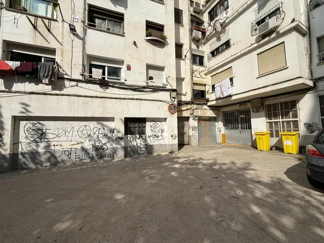 Venta de local en Ripollet — 9