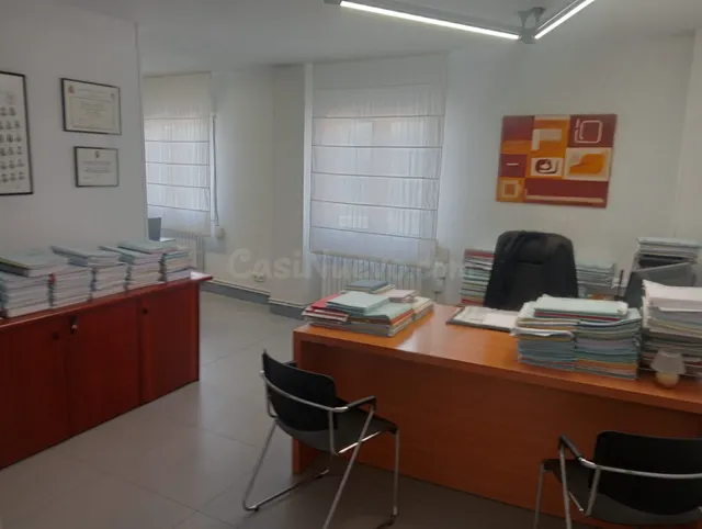 OPORTUNIDAD EN CUATRO CAMINOS - foto 5
