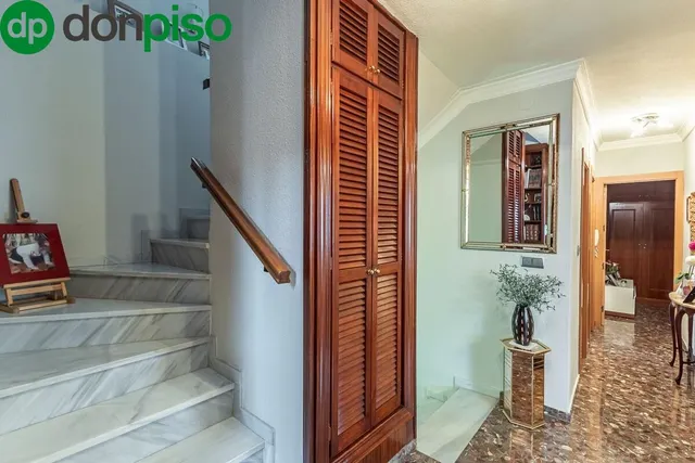 Fantástica casa en bola de oro — 21
