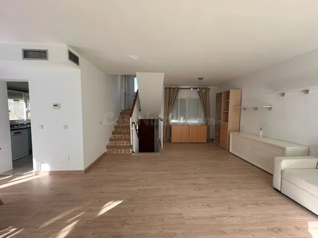 Villa 4 habitaciones 223m² en alquiler - Marbella - foto 3
