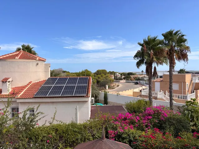 Villa 3 habitaciones 115m² en venta - Doña Pepa — 23