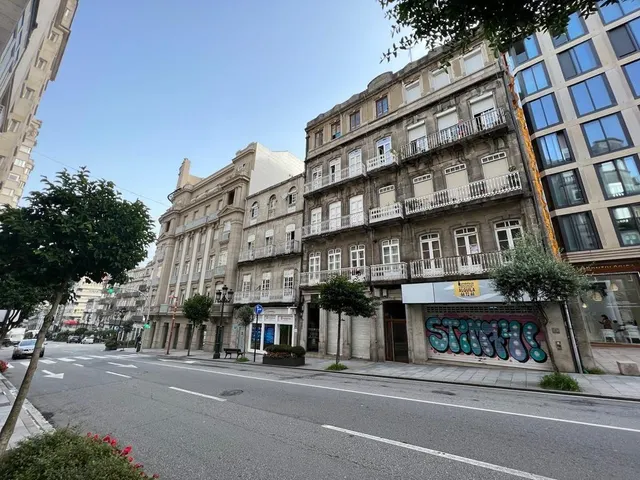 Piso a rehabilitar en zona Gran Vía-Urzaiz