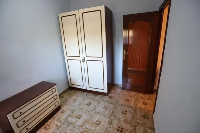 Piso en planta baja con 3 dormitorios ubicado junto a parque cervantes — 12