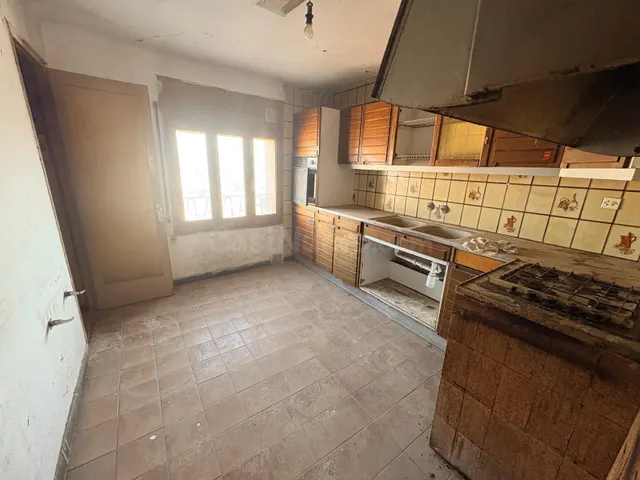 Fantastica Casa de Pueblo en Jorba de 300m2, con 3 viviendas - foto 2